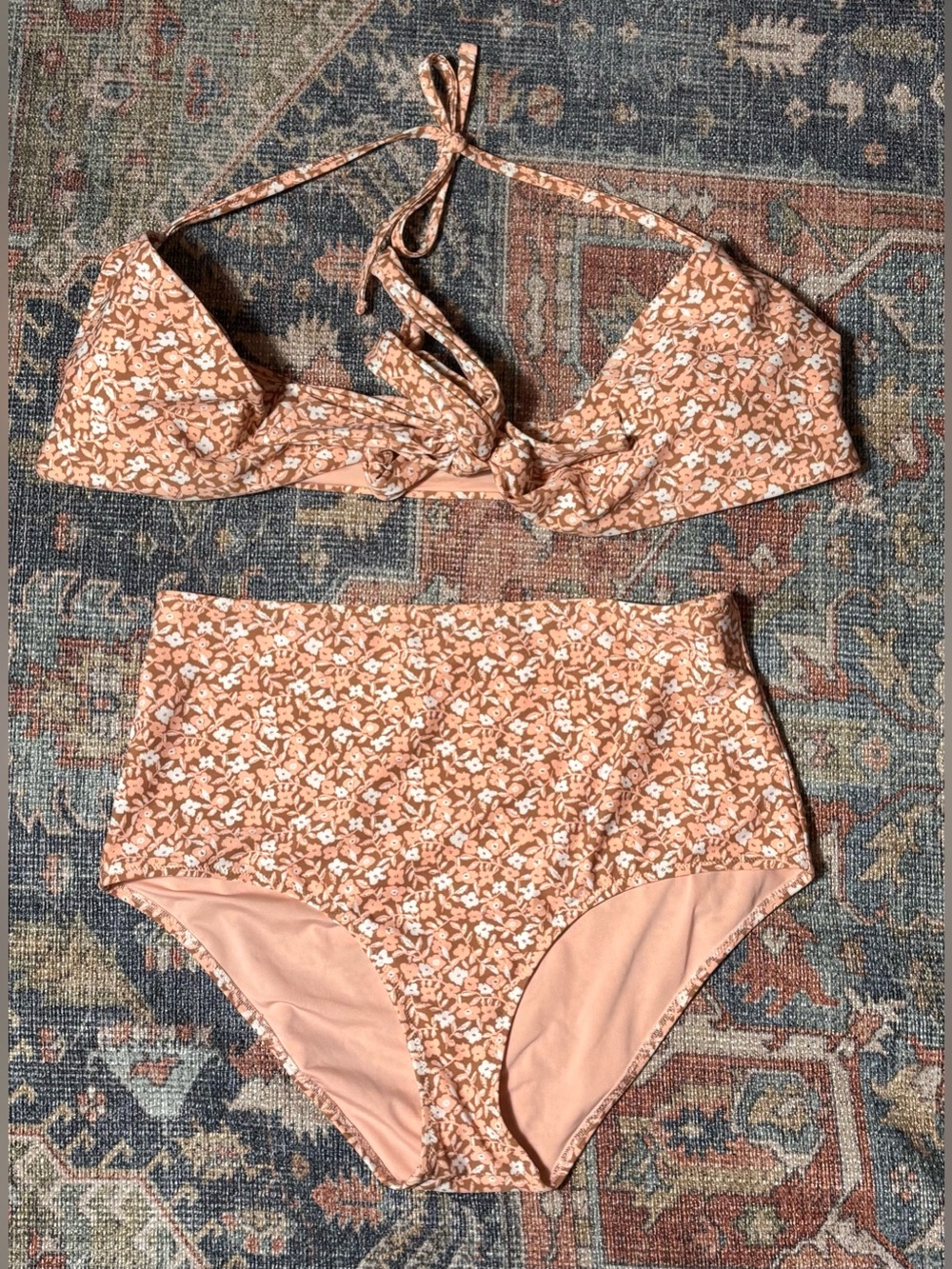 Aerie Wrap Halter High-Waisted Bikini – Peach Floral Print Women’s Size XL (NWT) - Picture 3 of 9